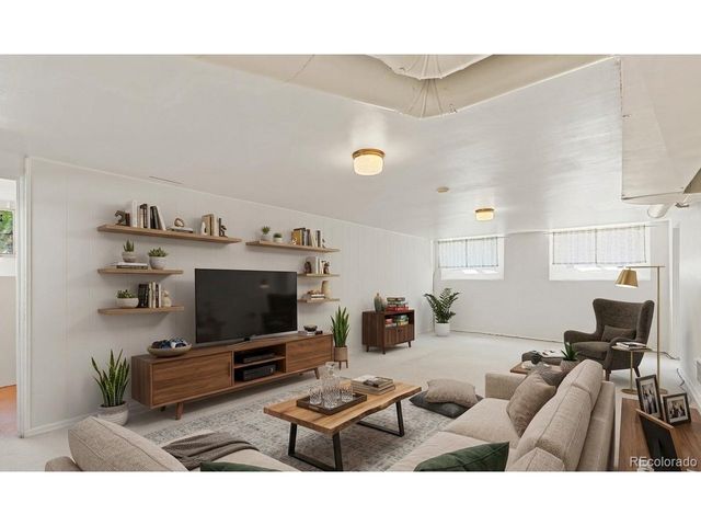 1129 N Jasmine St, Denver, CO 80220