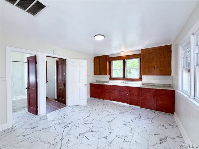 216 Schuele Avenue, Buffalo, NY 14215