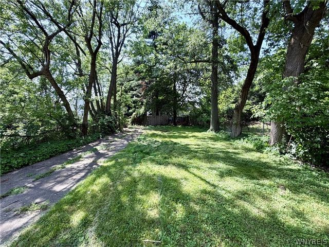 216 Schuele Avenue, Buffalo, NY 14215