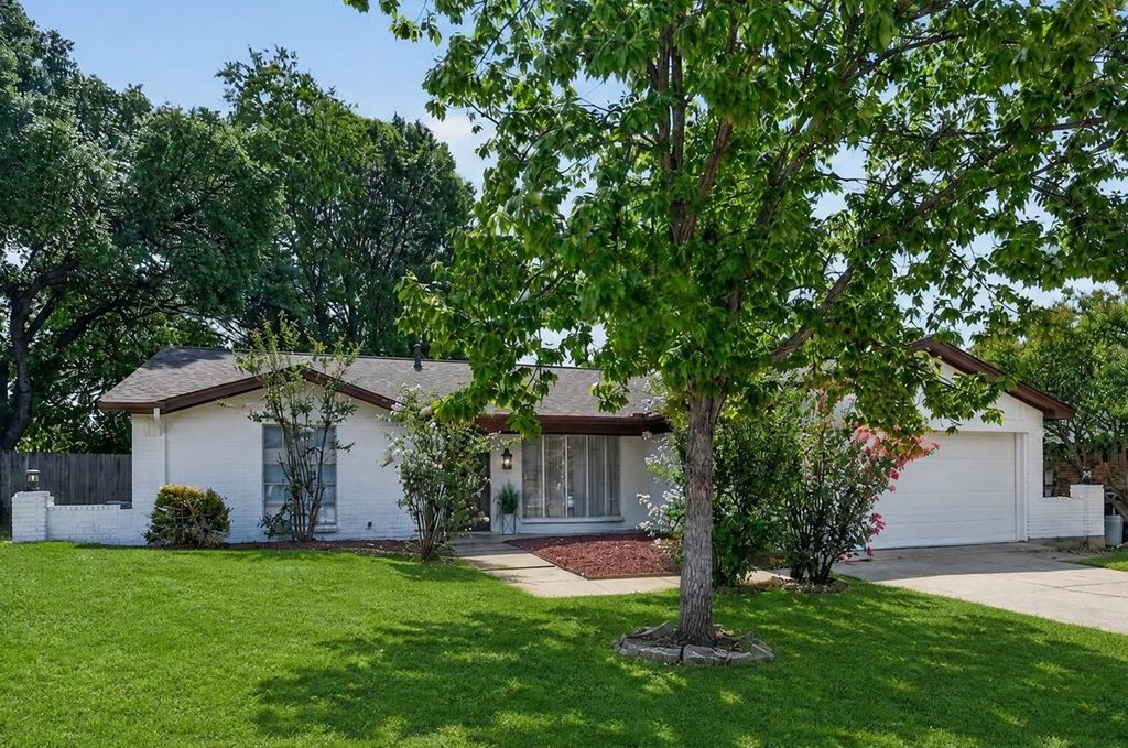 1904 Briar Meadow Drive, Arlington, TX 76014 — photo 2