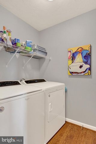 880 RIPPLE DR, Hanover, PA 17331