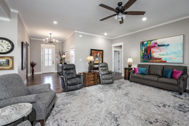 13033 Avilla Hills Cove, Alexander, AR 72002