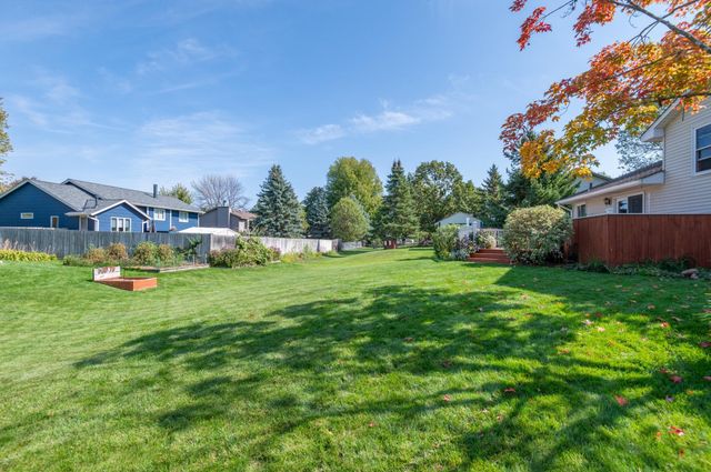 15429 Darling Path, Rosemount, MN 55068