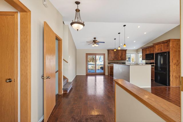 15429 Darling Path, Rosemount, MN 55068