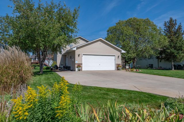 15429 Darling Path, Rosemount, MN 55068