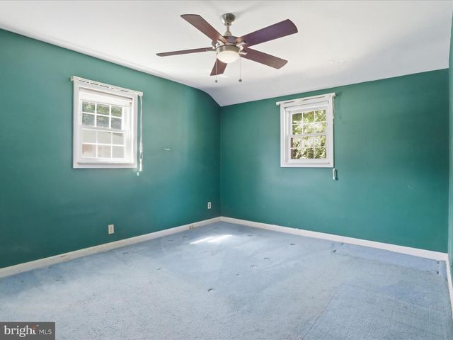 7247 DEBORAH DR, Falls Church, VA 22046
