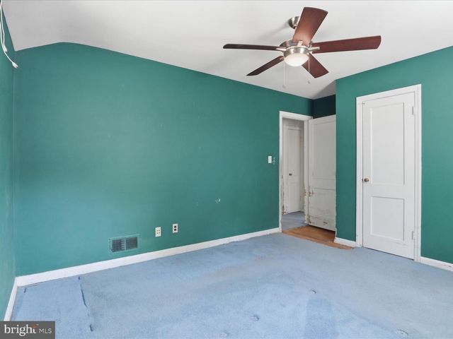 7247 DEBORAH DR, Falls Church, VA 22046