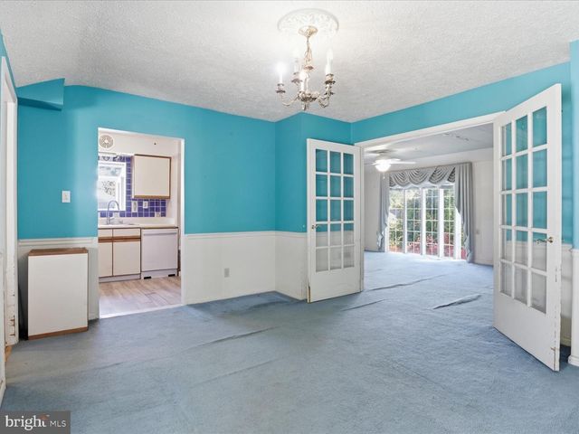 7247 DEBORAH DR, Falls Church, VA 22046