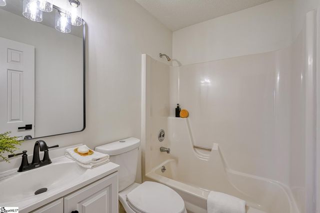 151 Suddeth Road, Inman, SC 29349