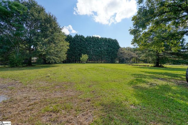 151 Suddeth Road, Inman, SC 29349