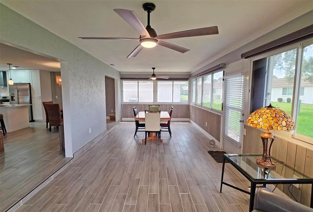 5468 RIVERBLUFF CIRCLE V-40, Sarasota, FL 34231