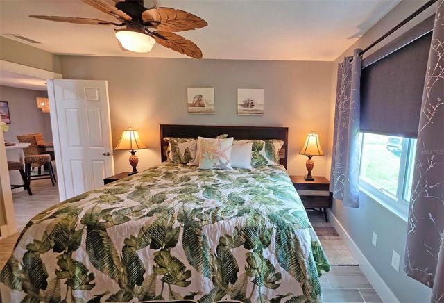 5468 RIVERBLUFF CIRCLE V-40, Sarasota, FL 34231