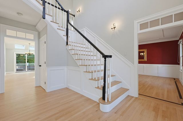 6 Samuel Path, Natick, MA 01760