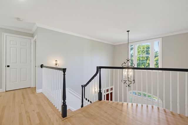 6 Samuel Path, Natick, MA 01760