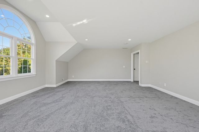 6 Samuel Path, Natick, MA 01760