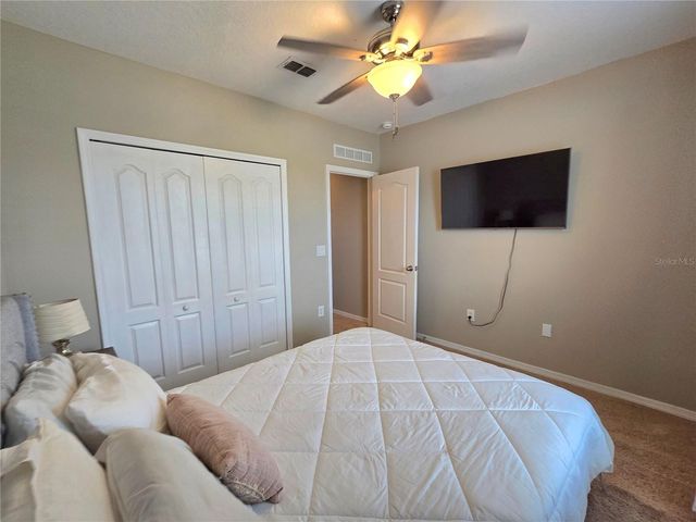 3300 LYNROCK AVENUE, Dundee, FL 33838