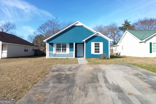 145 Kensington Circle, Warner Robins, GA 31093