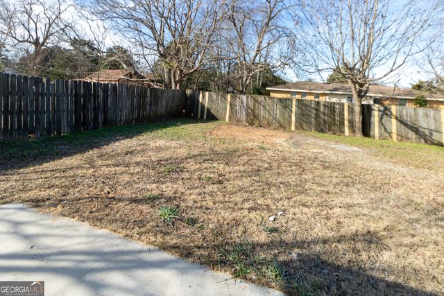 145 Kensington Circle, Warner Robins, GA 31093