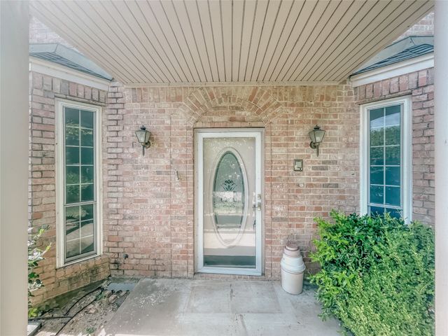 1312 Rio Grande Drive, Benbrook, TX 76126