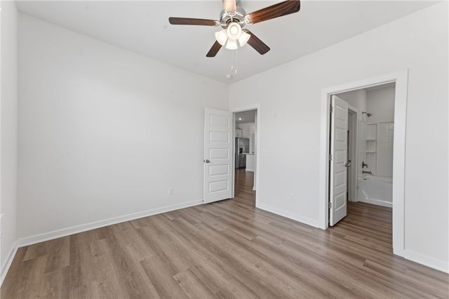 4802 W Planetree Street, Fayetteville, AR 72704