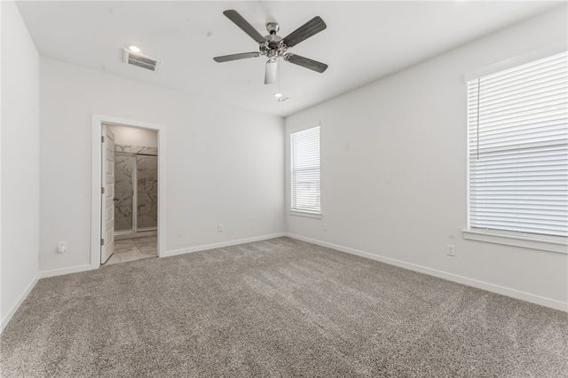 4802 W Planetree Street, Fayetteville, AR 72704