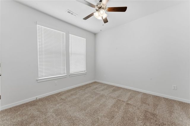 4802 W Planetree Street, Fayetteville, AR 72704