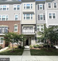 41985 WHITE MILLS TER, Aldie, VA 20105