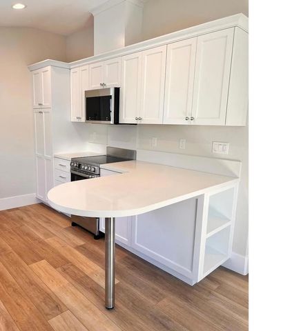 203 Oak Tree Circle, Los Gatos, CA 95032