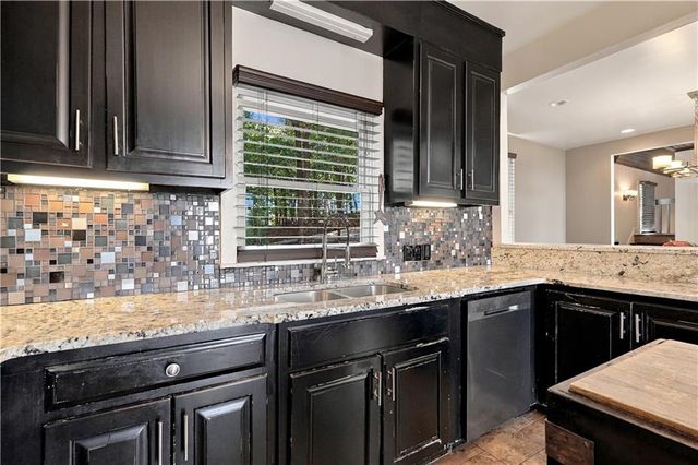 411 Sanderlin Mountain Drive S, Big Canoe, GA 30143