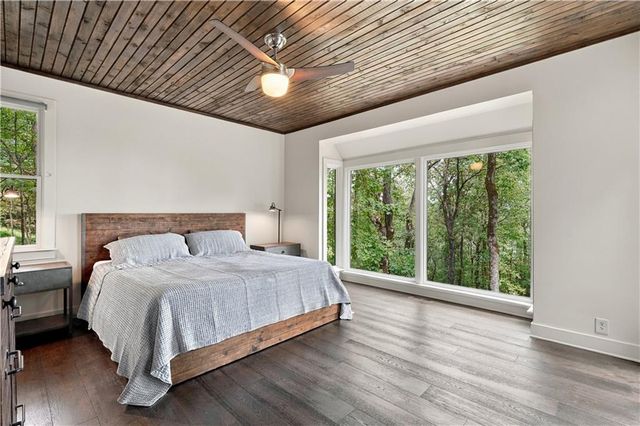 411 Sanderlin Mountain Drive S, Big Canoe, GA 30143