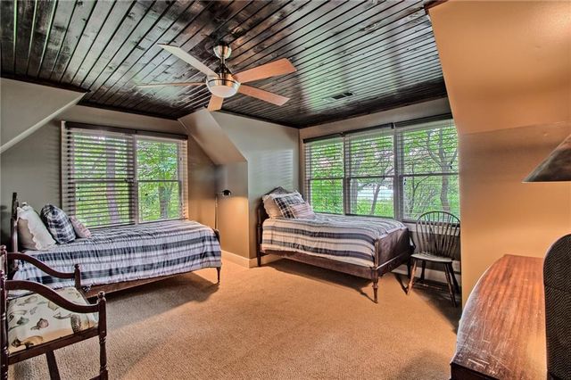 411 Sanderlin Mountain Drive S, Big Canoe, GA 30143