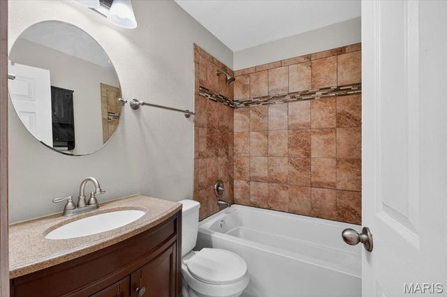 1 Welwyn Court, Black Jack, MO 63033