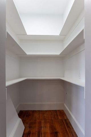 55 Lyndhurst 1, Boston, MA 02124