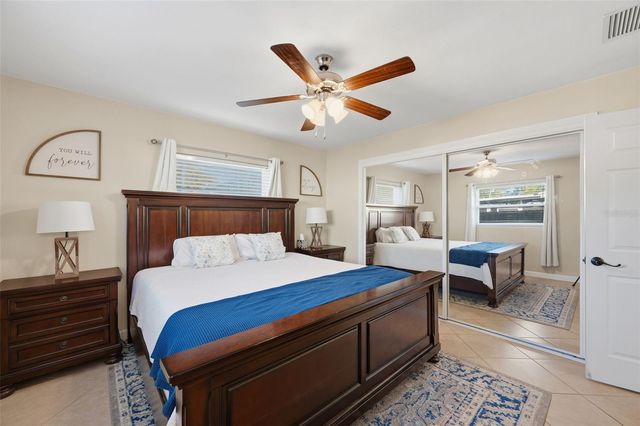 1957 SOUVENIR DRIVE, Clearwater, FL 33755