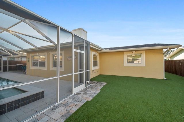 1957 SOUVENIR DRIVE, Clearwater, FL 33755