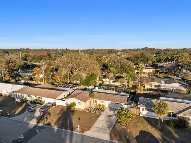 1957 SOUVENIR DRIVE, Clearwater, FL 33755