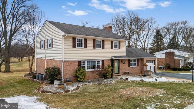 526 HAIN AVE, Reading, PA 19605