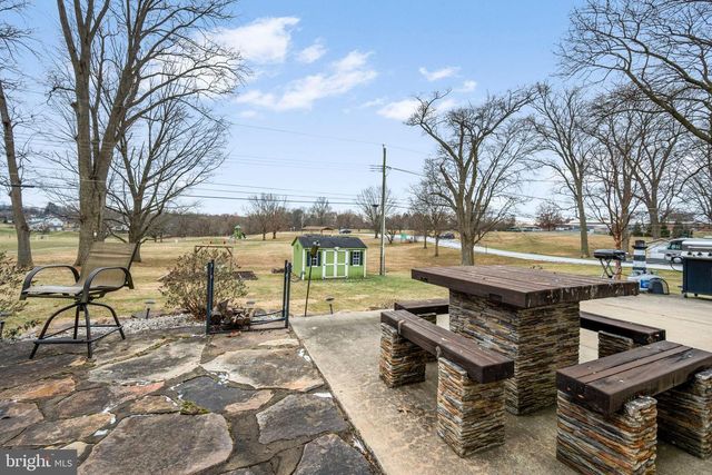 526 HAIN AVE, Reading, PA 19605