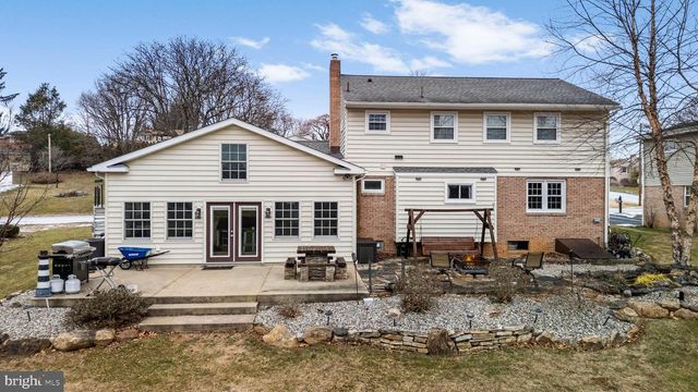 526 HAIN AVE, Reading, PA 19605