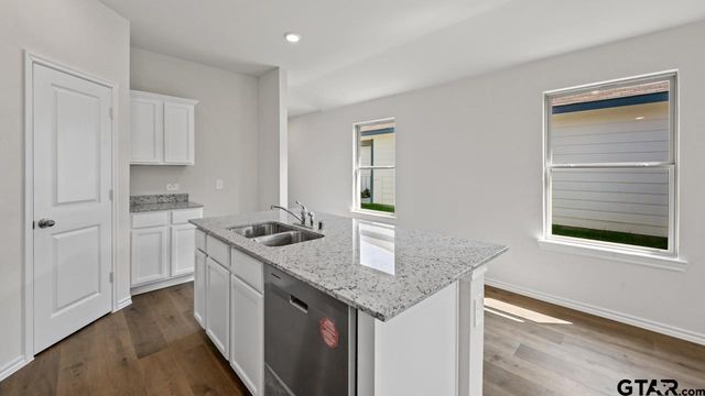 1643 Blaire Drive, Tyler, TX 75704