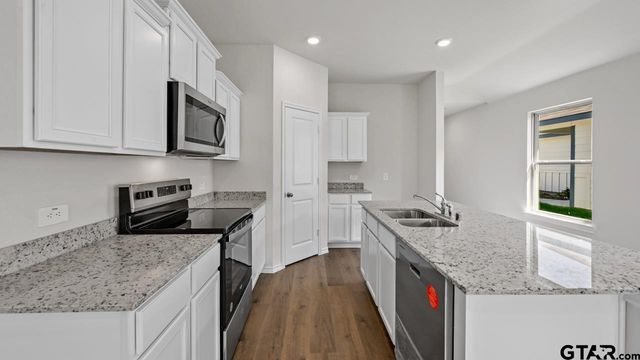 1643 Blaire Drive, Tyler, TX 75704