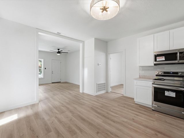7128 Avenue K, Houston, TX 77011