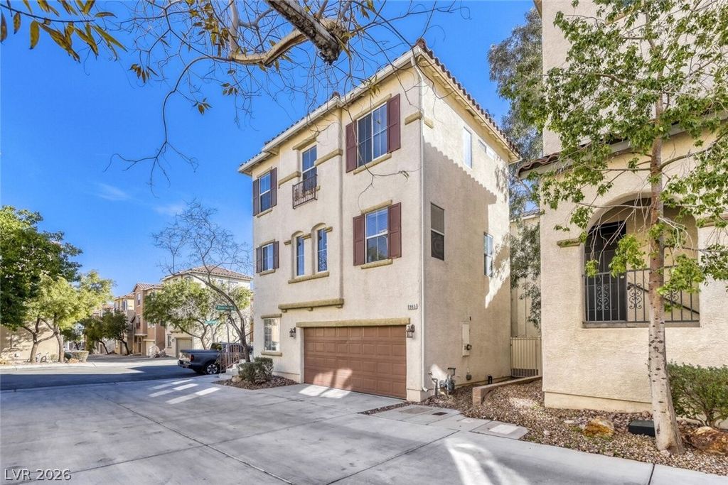 8965 Michael Ryan Court, Las Vegas, NV 89149