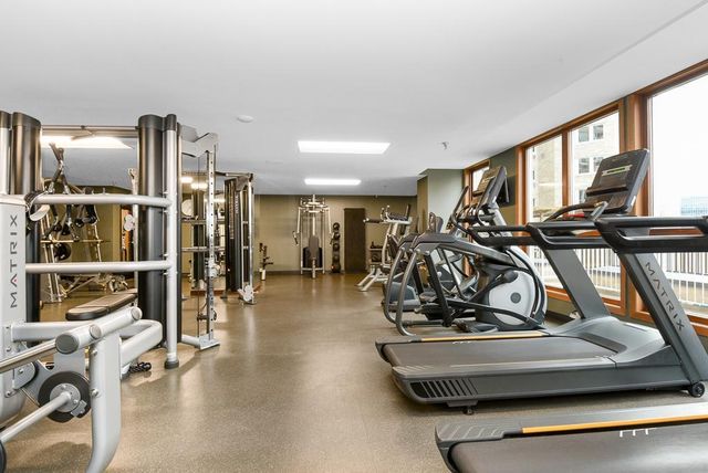 433 7th Street S 2305, Minneapolis, MN 55415