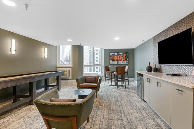 433 7th Street S 2305, Minneapolis, MN 55415