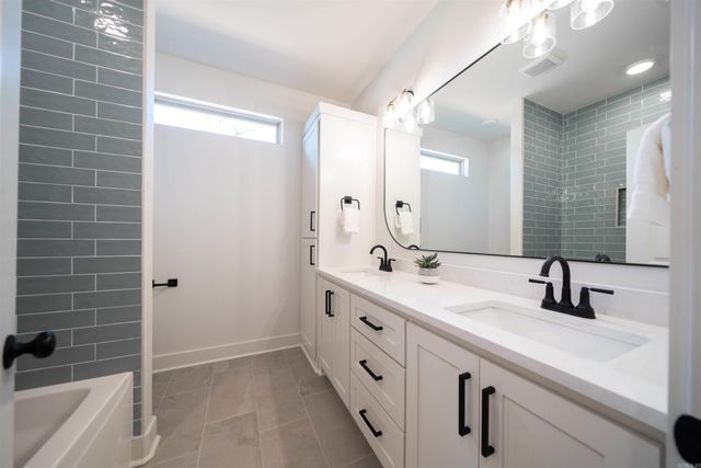 15212 Matterhorn Loop, Maumelle, AR 72113