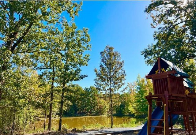 15212 Matterhorn Loop, Maumelle, AR 72113