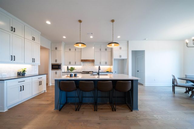 15212 Matterhorn Loop, Maumelle, AR 72113