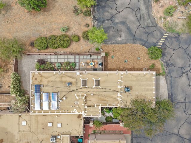 3072 Plaza Blanca, Santa Fe, NM 87507