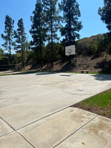5744 Oak Bend, Oak Park, CA 91377